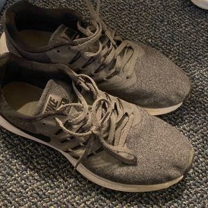 nike run swift shoes